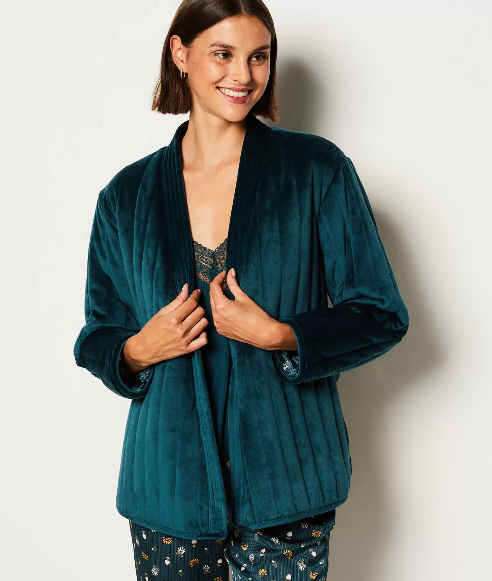 Etam Pyjama Ponchos, Sweatshirts & Jackets>Déshabillé matelassé en velours