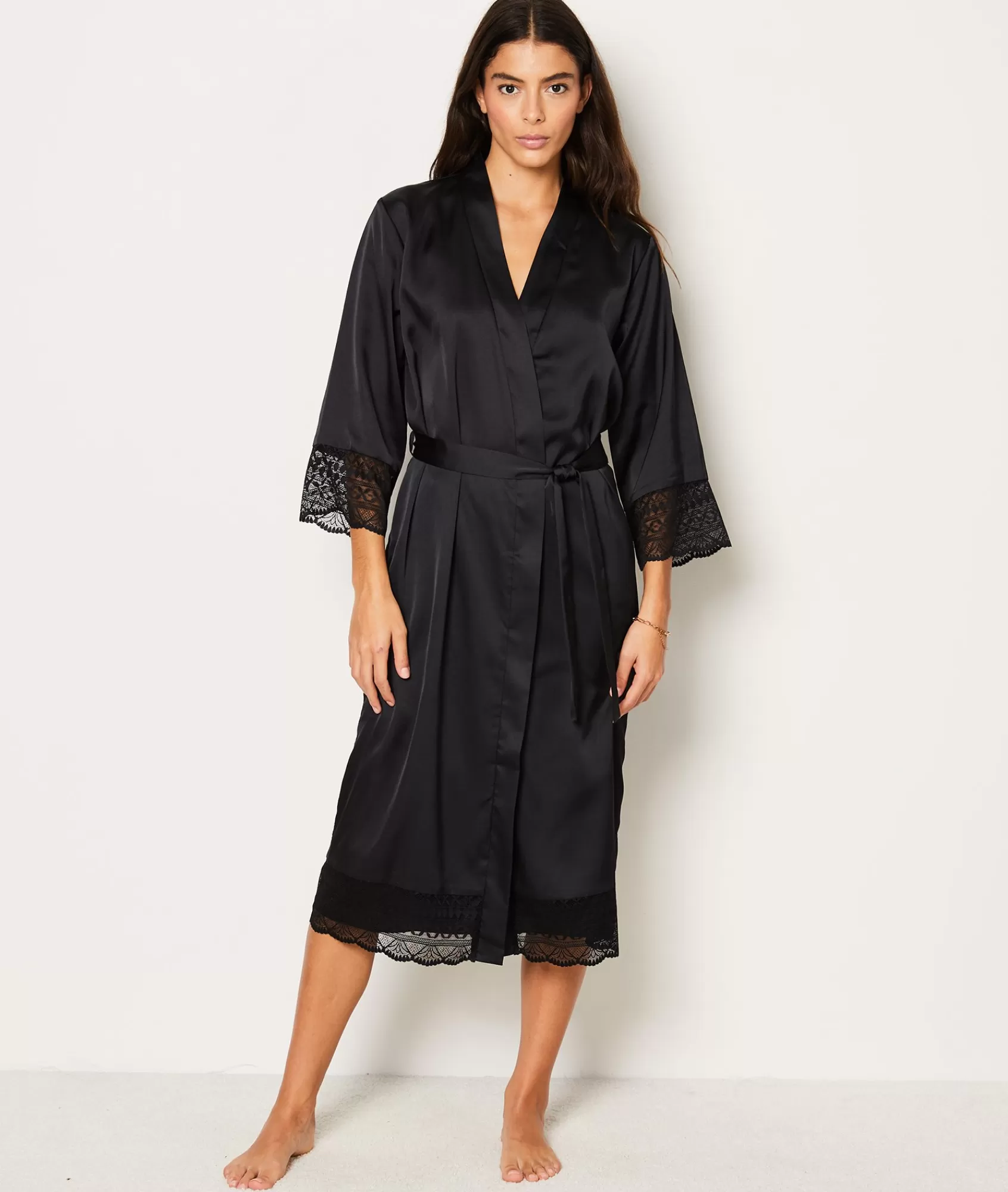 Etam Robes & Kimonos>Déshabillé satiné détails dentelle