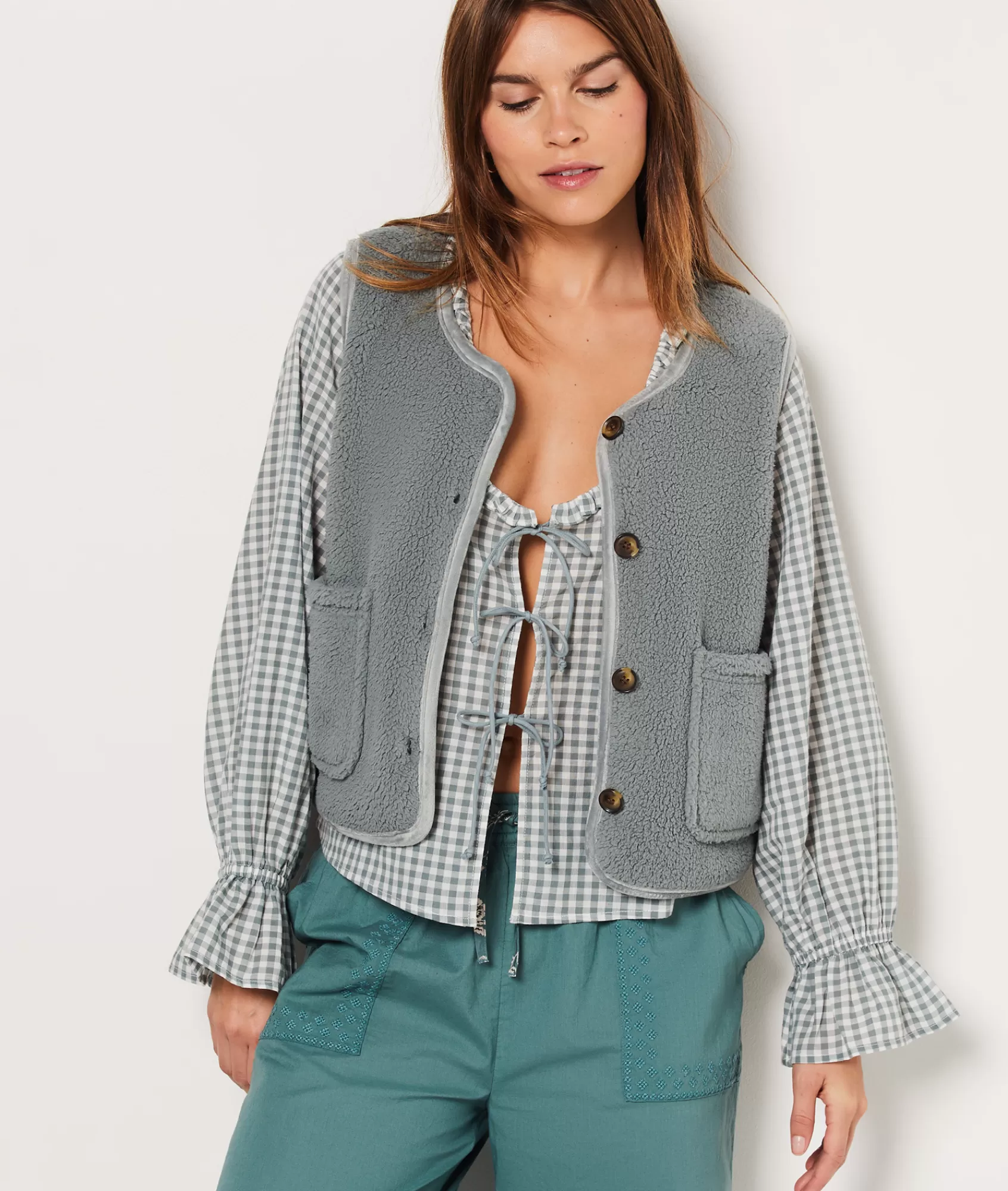 Etam Pyjama Ponchos, Sweatshirts & Jackets>Gilet sans manches boutonné