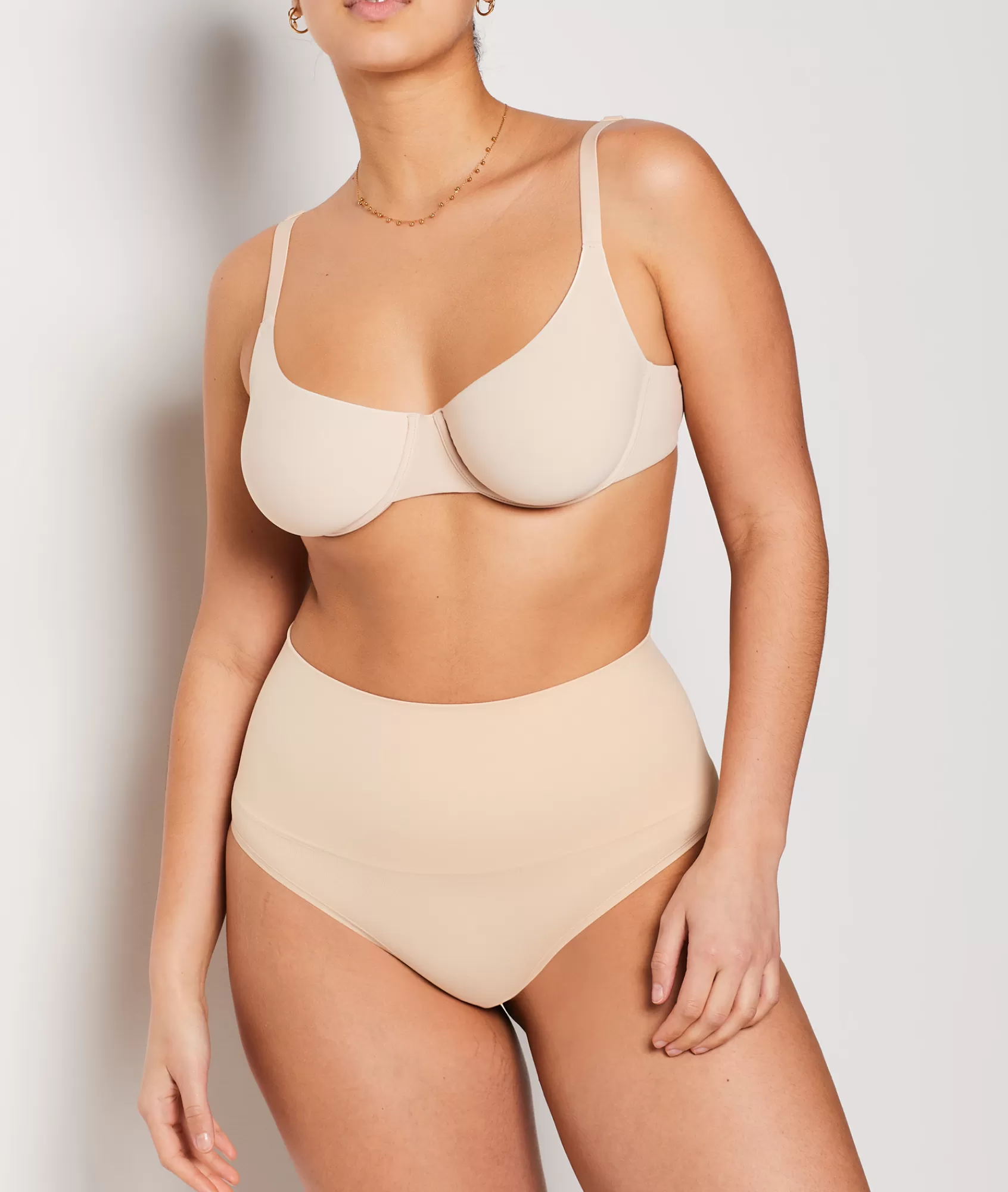Etam High-waist | Thongs>High Waist Thong - Medium Control