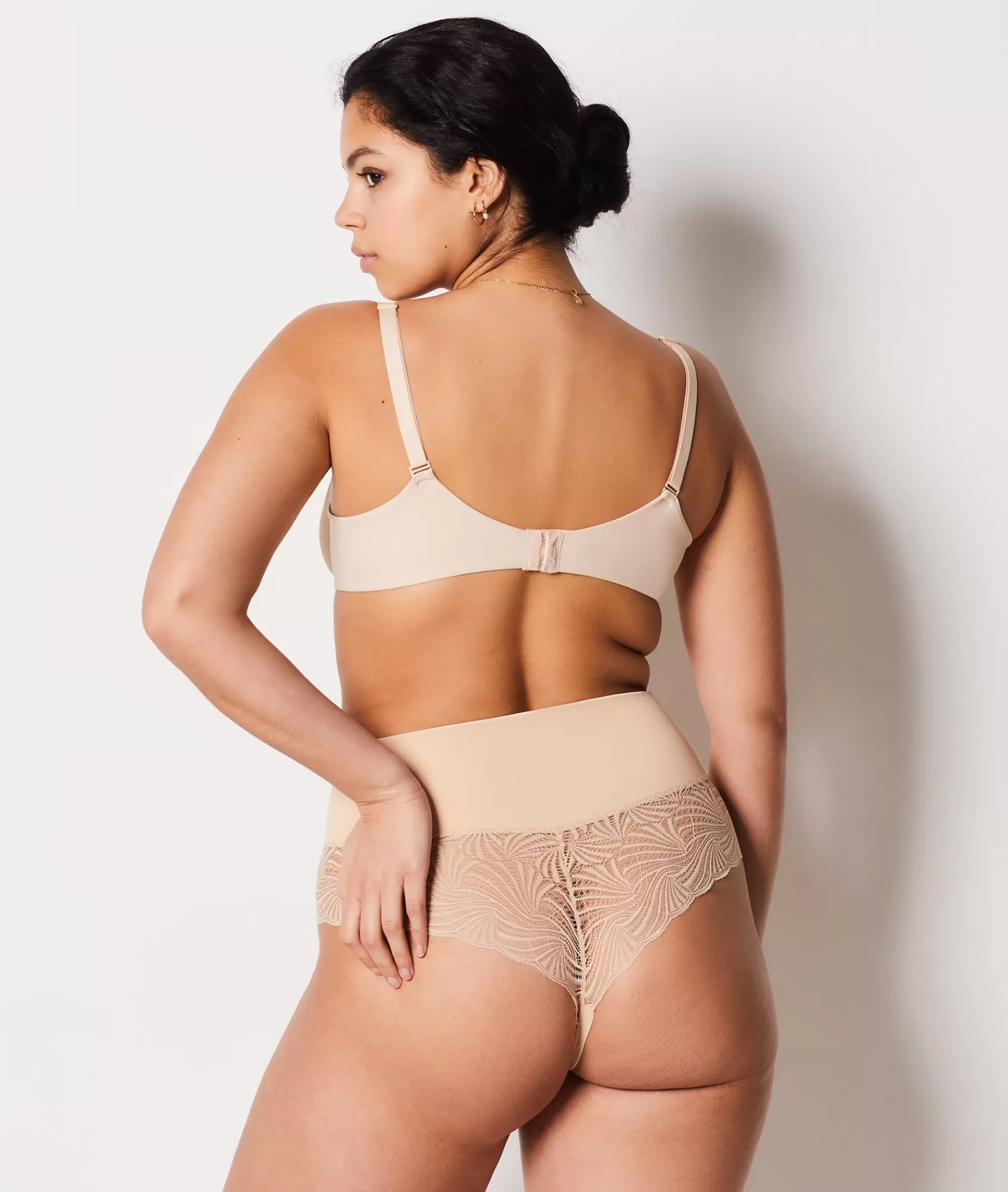 Etam High-waist | Tanga>High Waist Thong With Lace Details- Medium Control