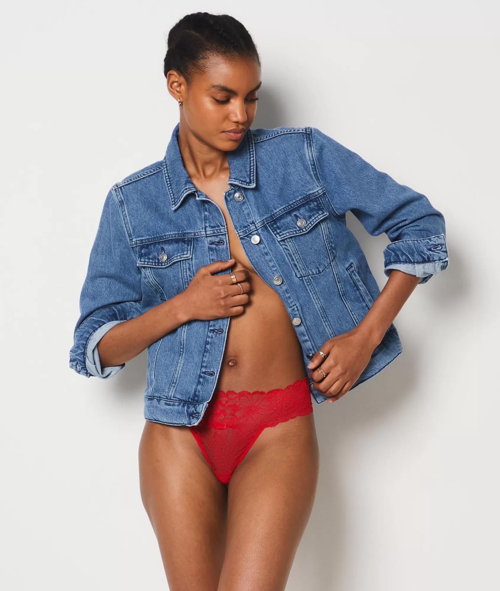 Etam Thongs>Lace Thong