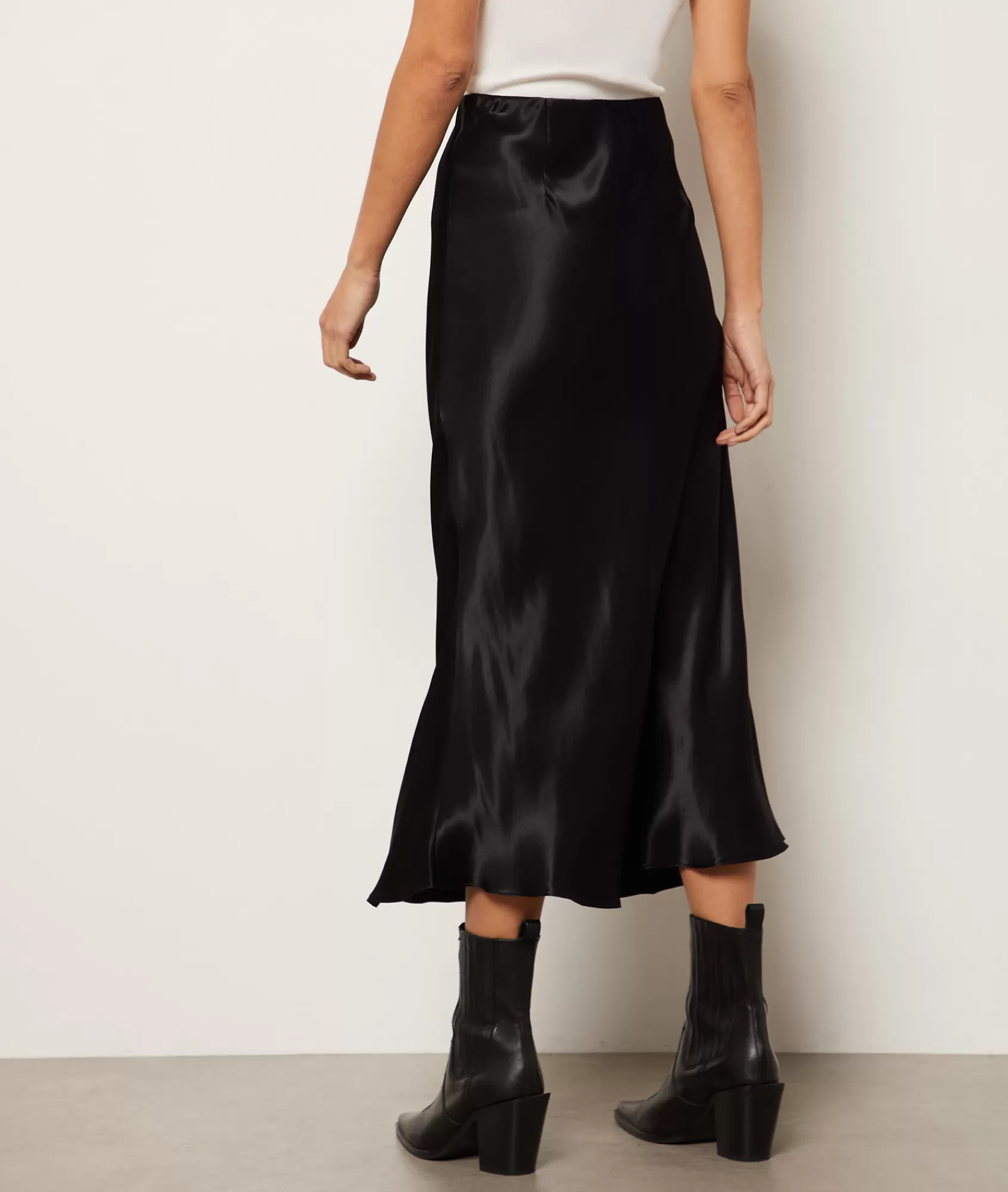 Etam Skirts>Long Satin Skirt