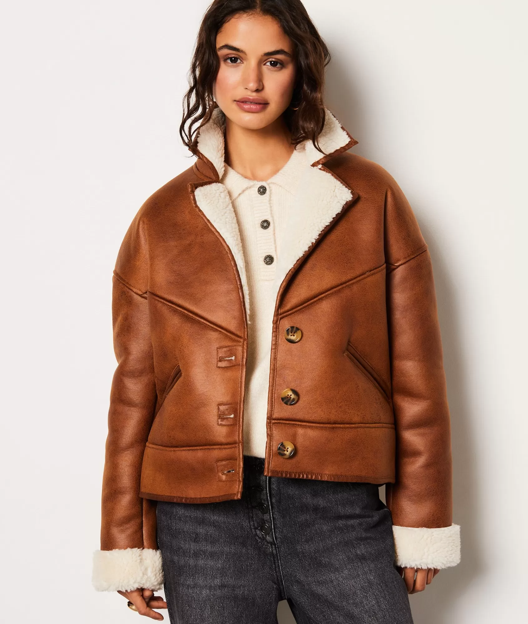Etam Coats>Manteau court avec de la fausse fourrure