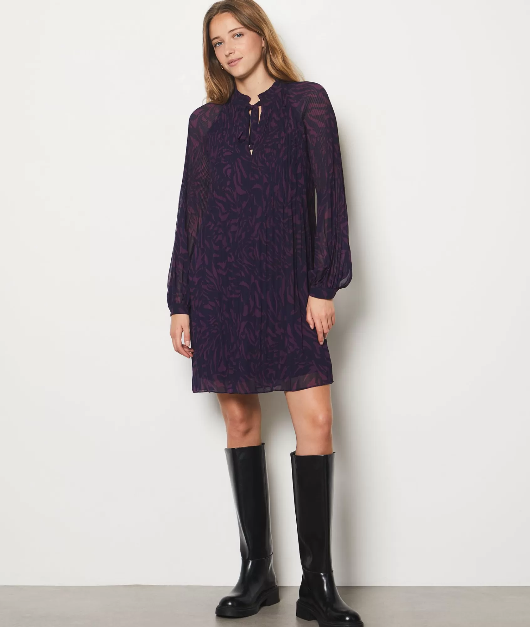 Etam Mini Dresses>Pleated Short Dress