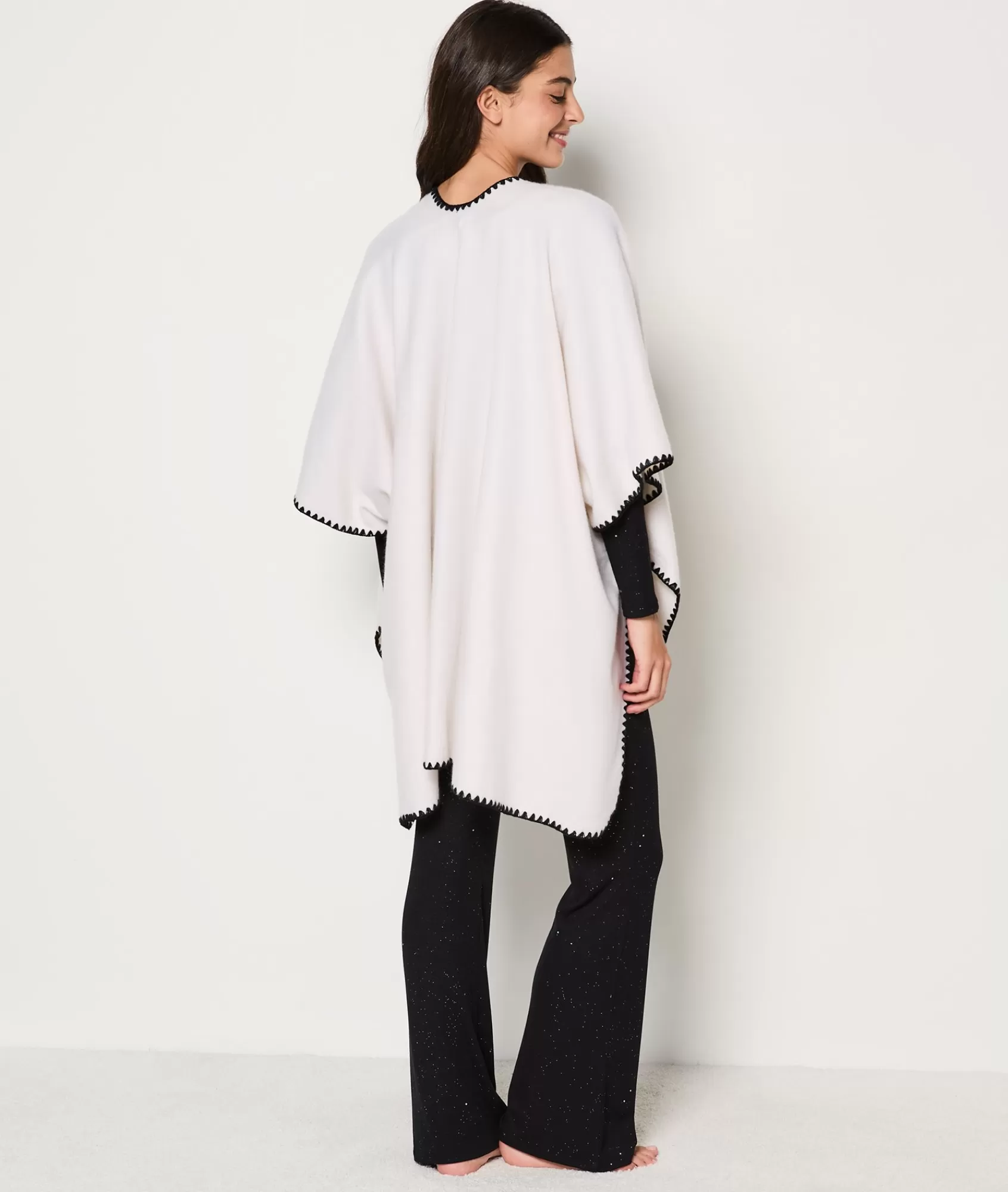 Etam Accessories>Poncho en polaire
