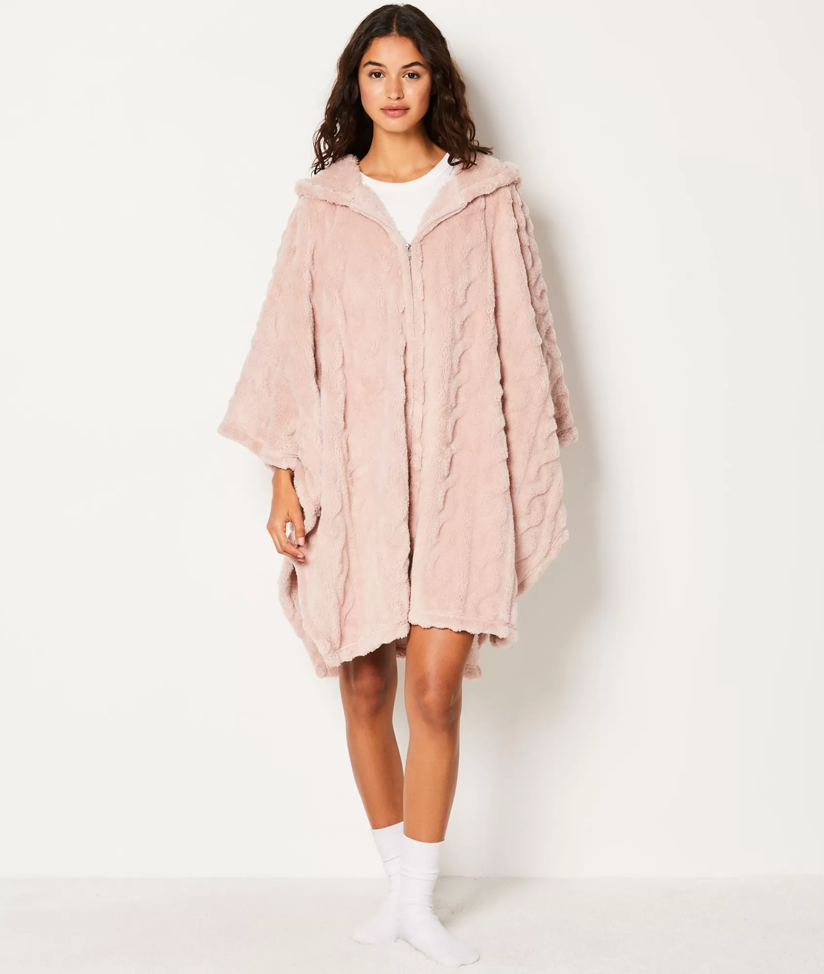 Etam Pyjama Ponchos, Sweatshirts & Jackets>Poncho polaire