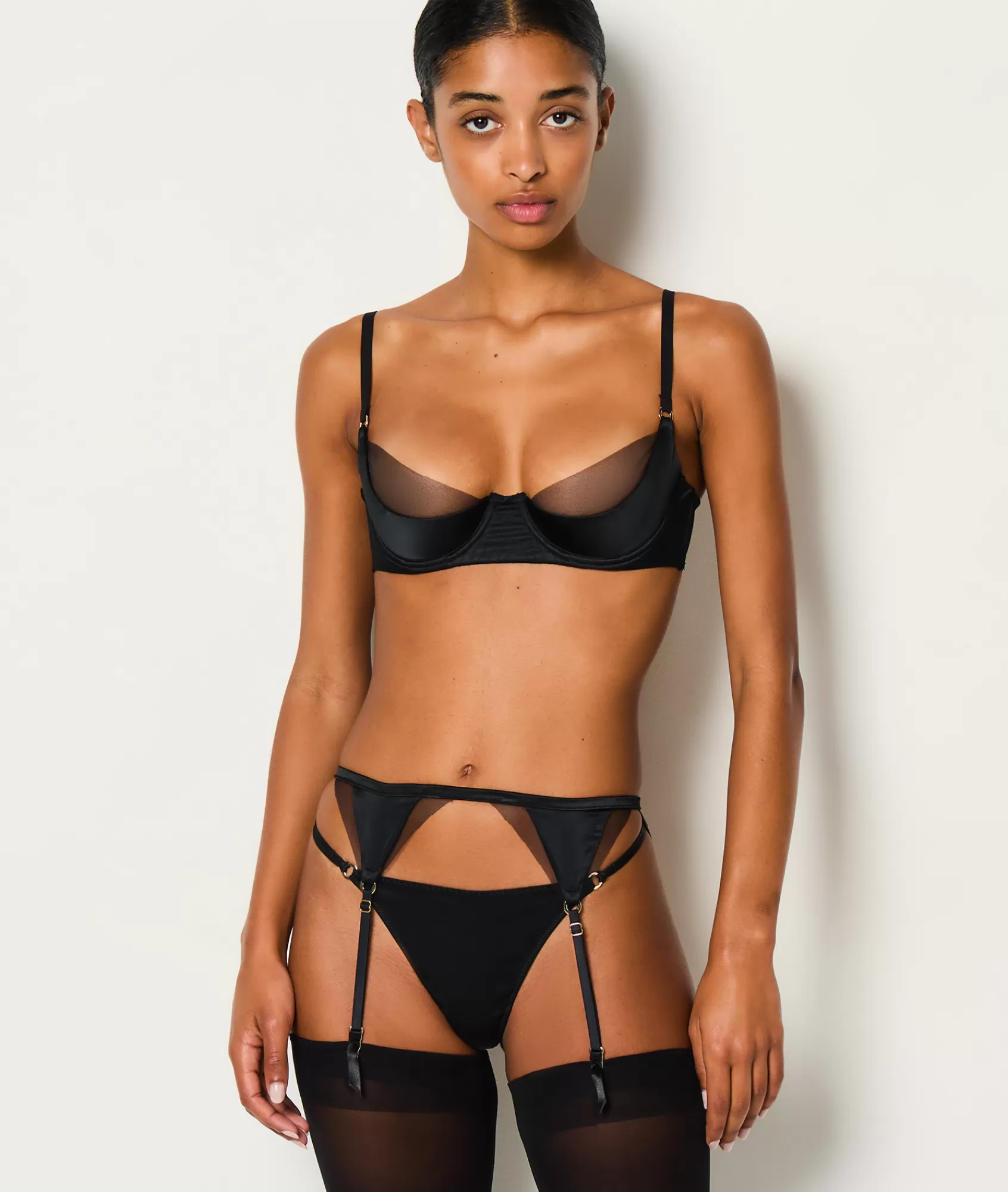 Etam Garters & Suspenders>Silk Suspender Belt with Tulle Details