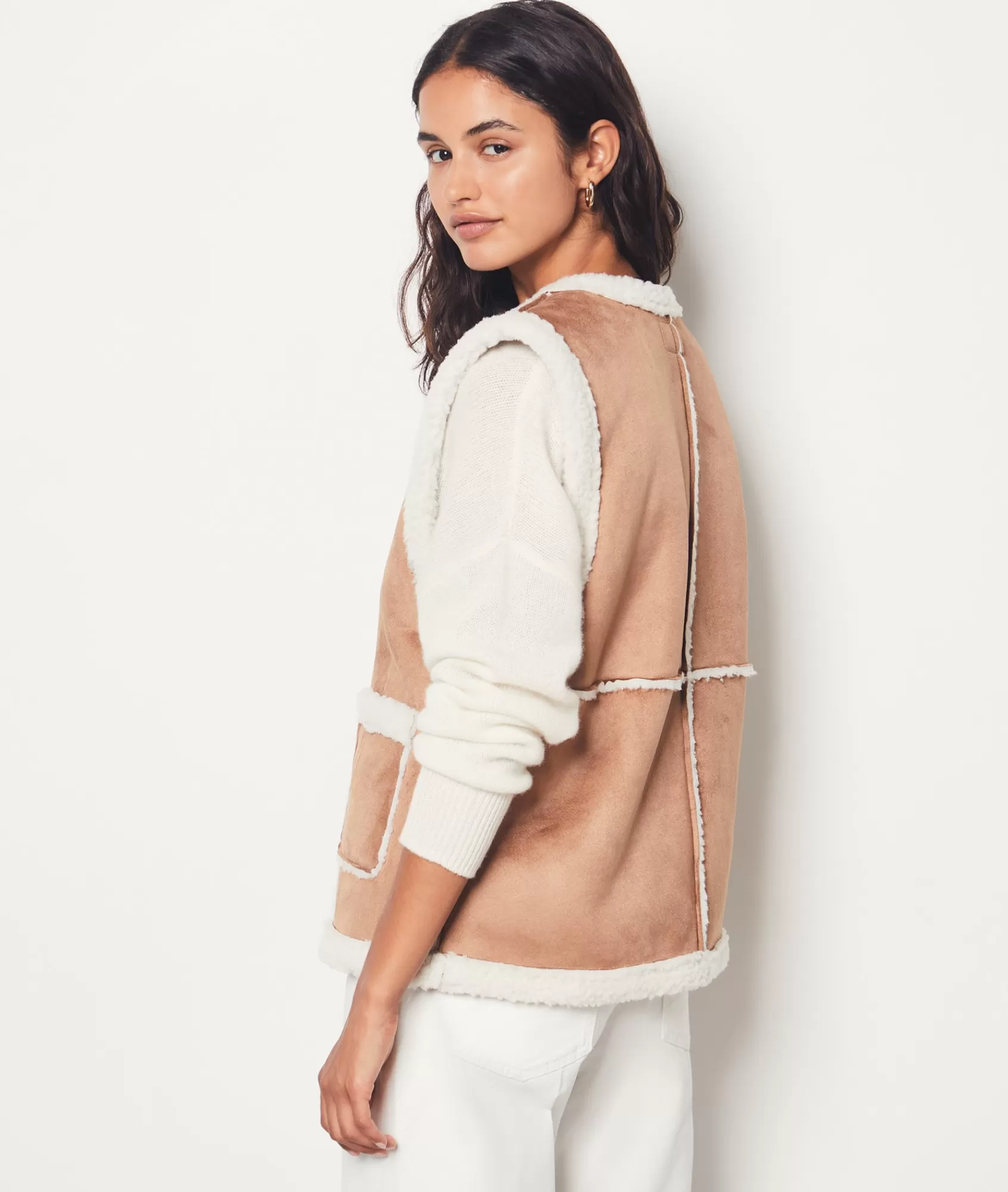 Etam Sleeveless>Sleeveless Faux Fur Coat