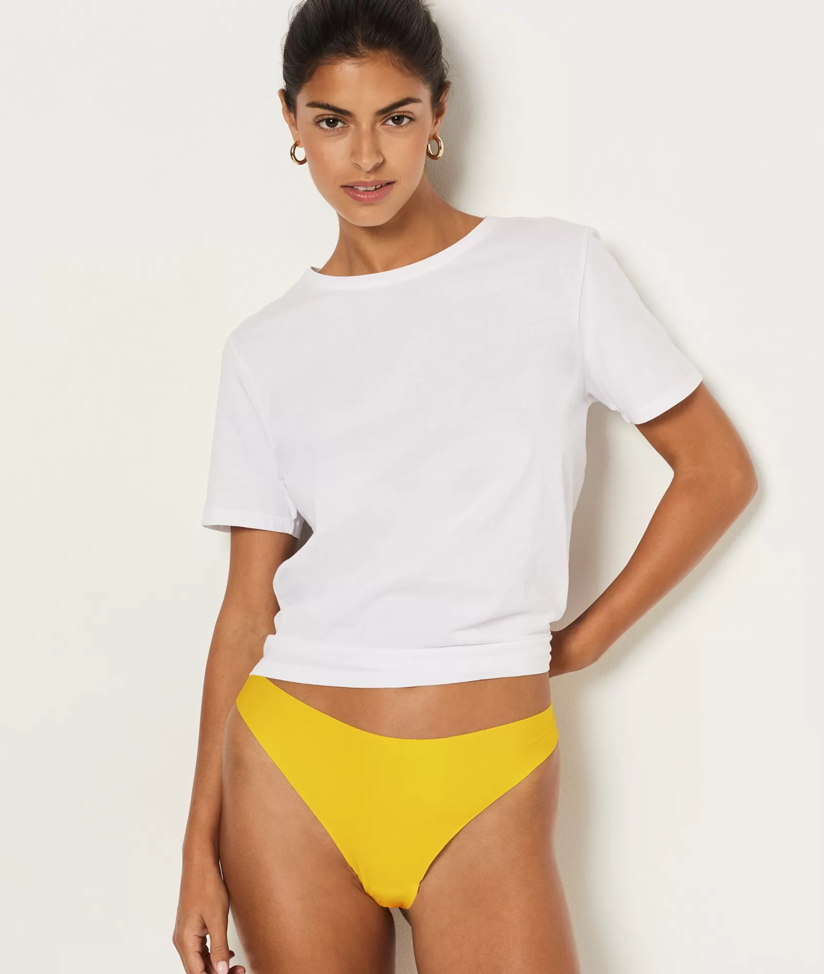 Etam Thongs>String en microfibre