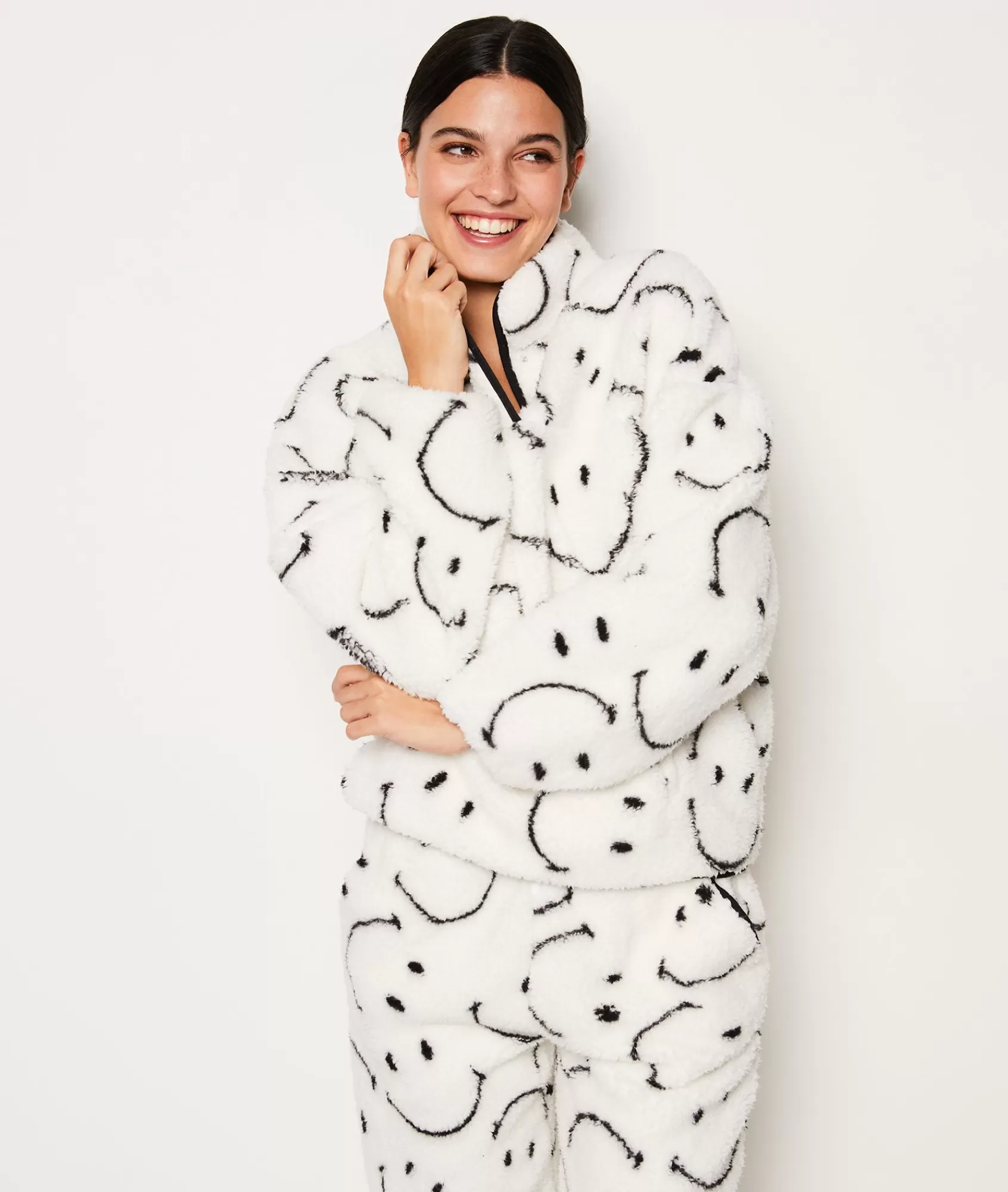 Etam Pyjama Ponchos, Sweatshirts & Jackets | Pyjama Tops>Sweat polaire Smiley®ORIGINALS