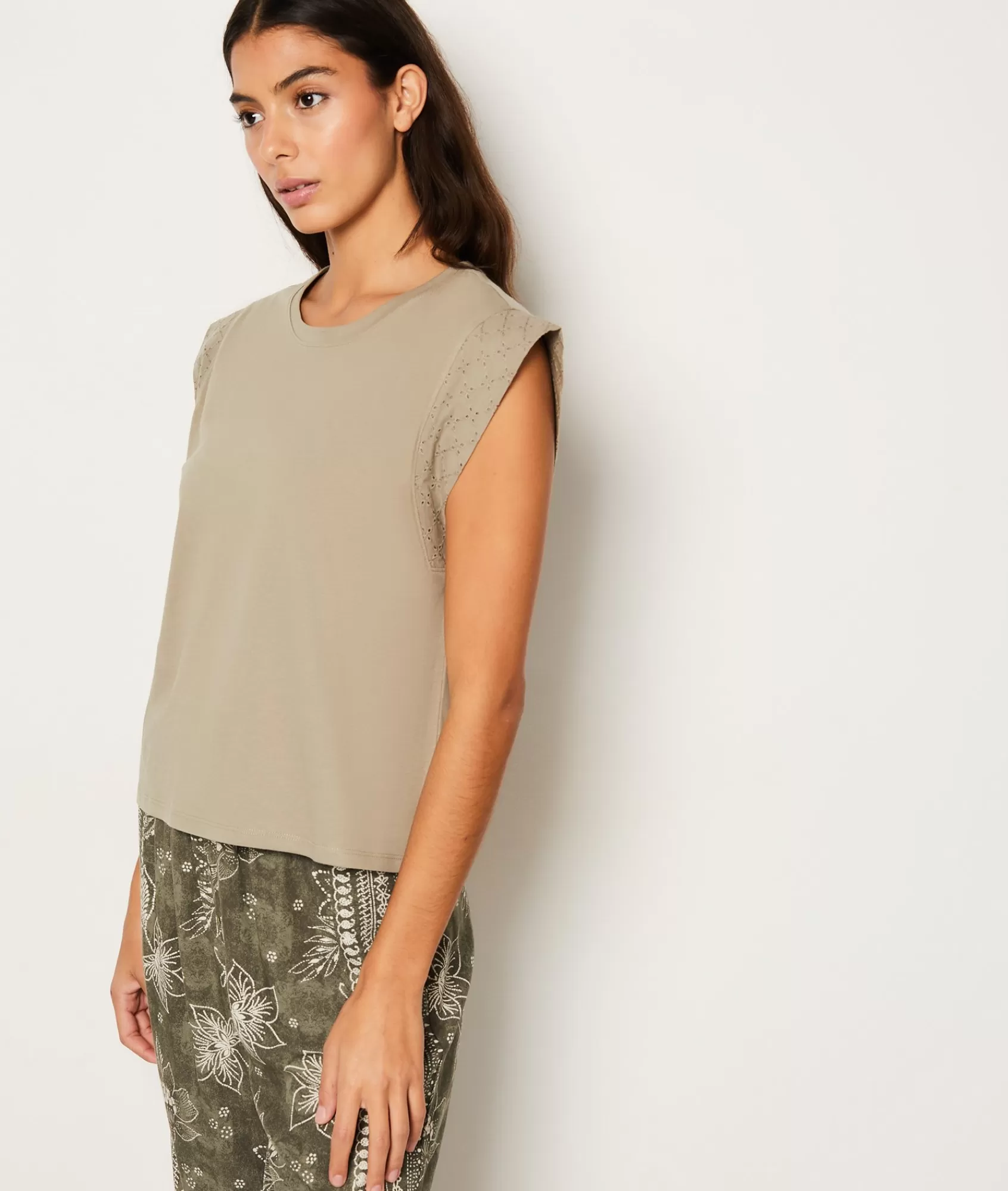 Etam Pyjama Tops>T-shirt de pyjama en coton détail broderie