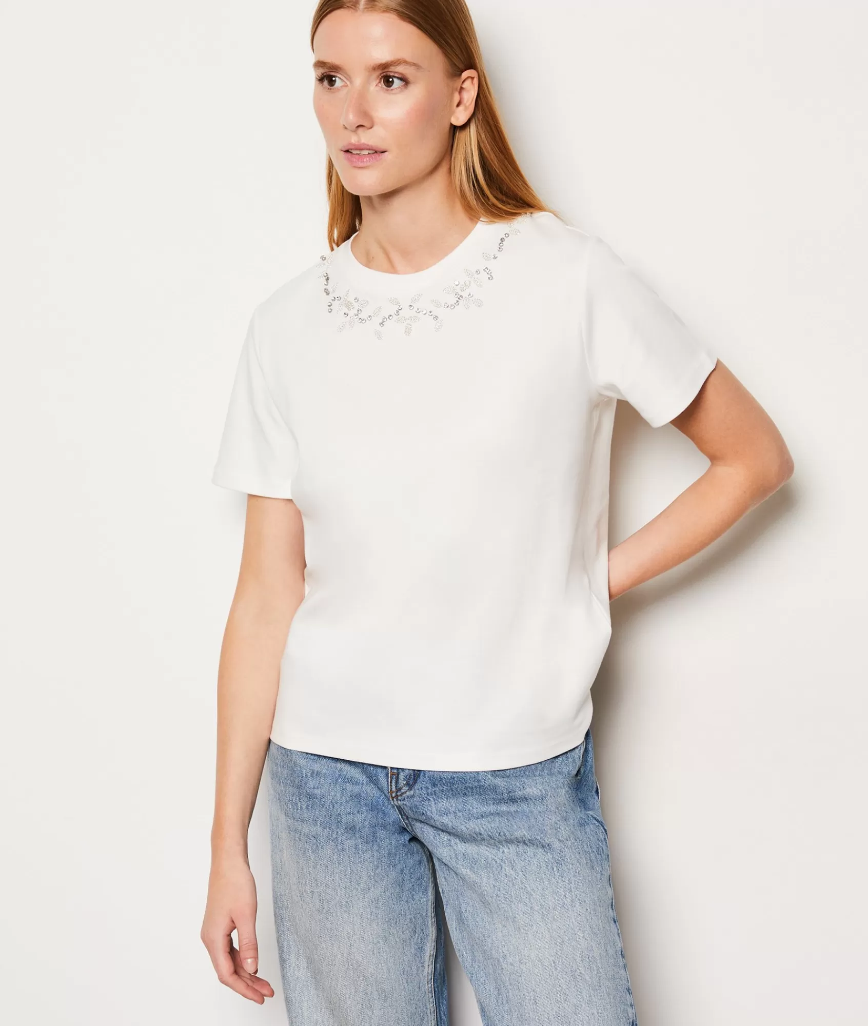 Etam T-shirts>T-shirt manches courtes en coton col pailleté
